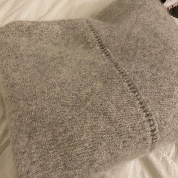 Cashmere Sweater - Picture 6 of 6